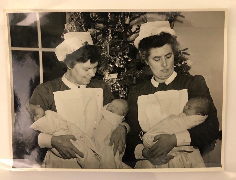 Christmas midwives